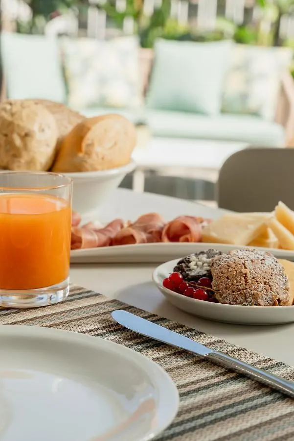 Hotel Embassy Riccione