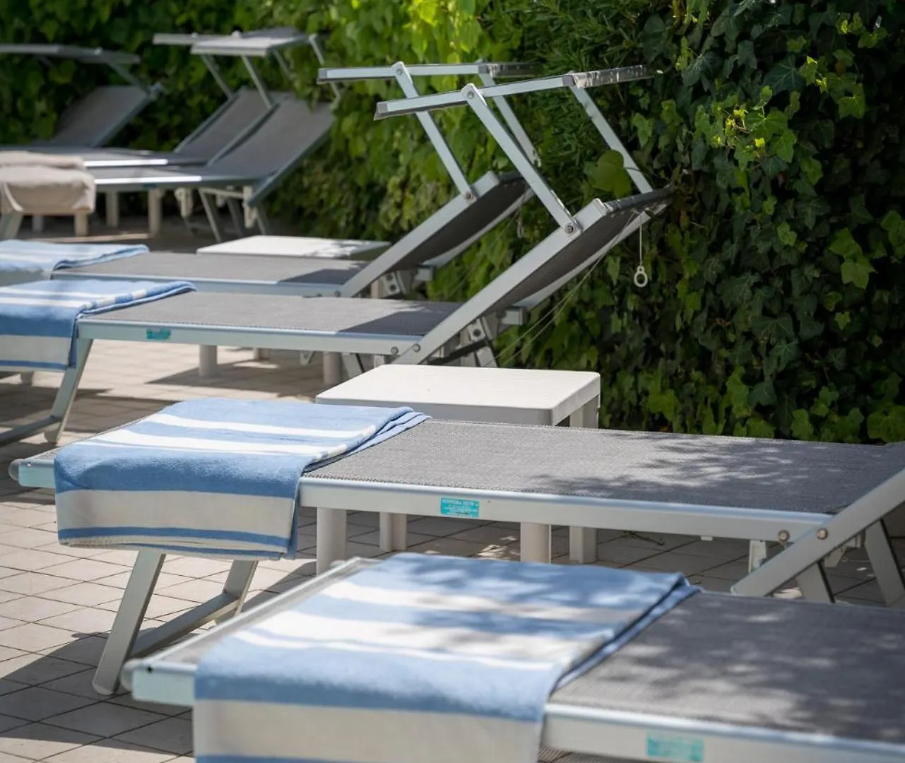 Hotel Embassy Riccione 3*,